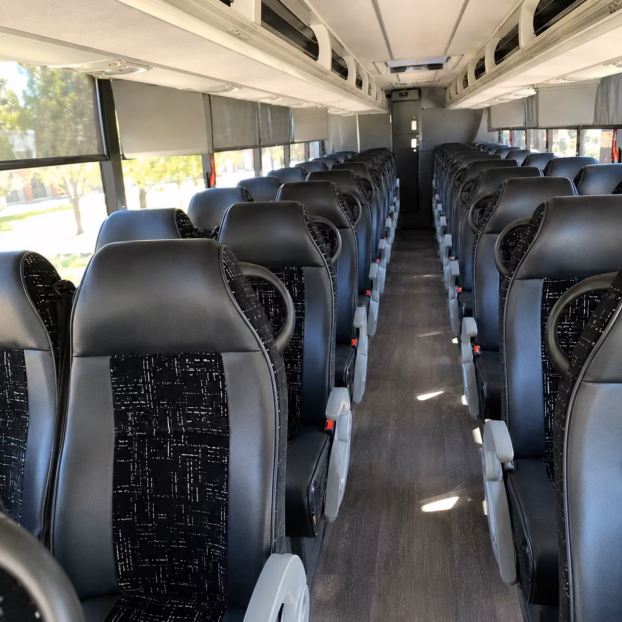 alameda charter bus rentals for museums and educational attractions
