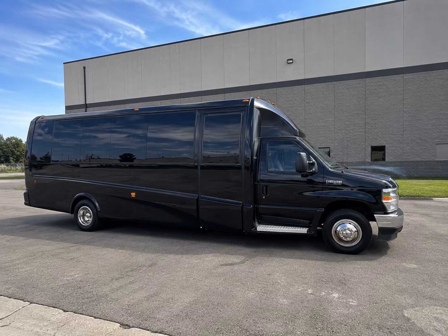 dublincharterbuscompany com will help you find prom transportation that fits your night your group and your budget