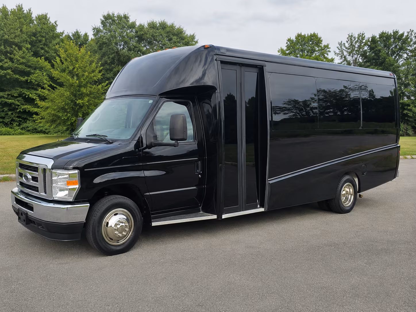 fremont make your long distance trip easier with a fremont charter bus