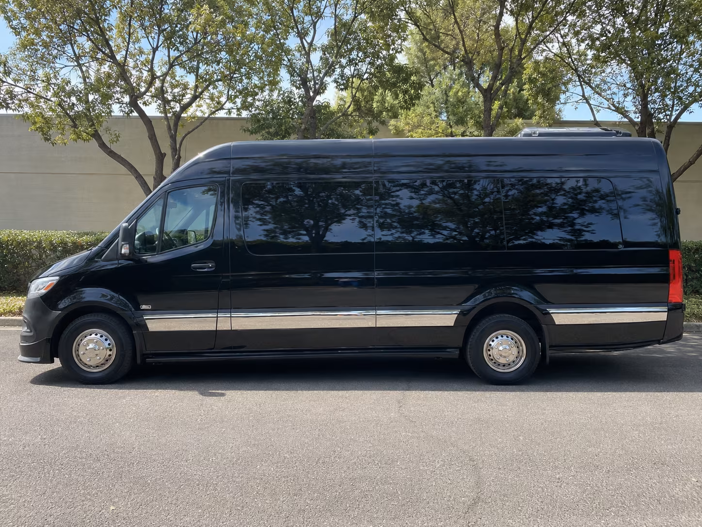 union city corporate shuttle services